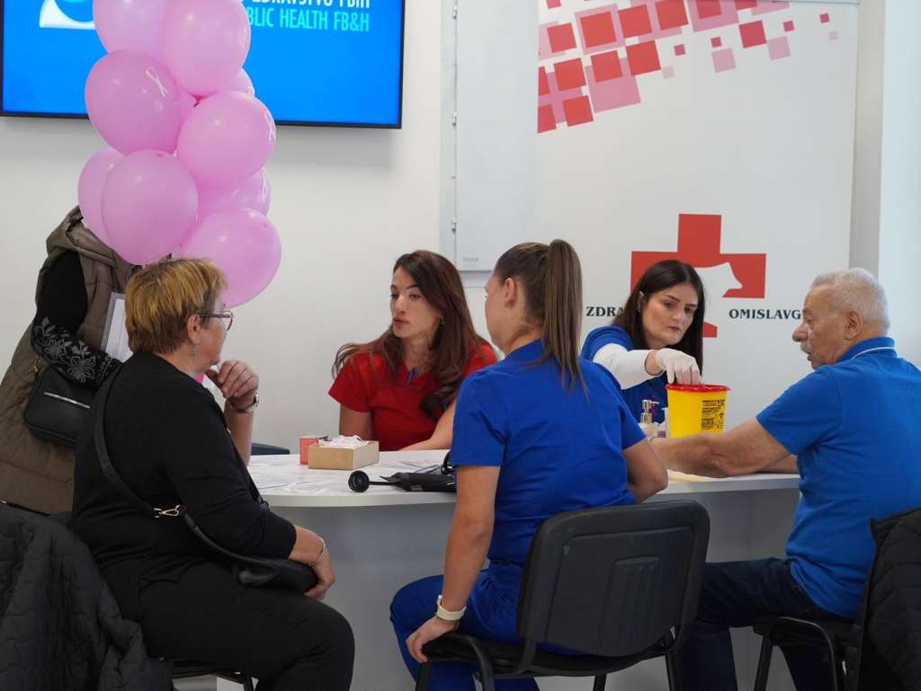 Besplatnim pregledima ukazano na važnost ranog otkrivanja raka dojke